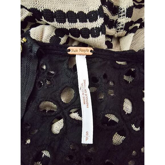 Free People BlackTan Eyelet Peplum Bottom Tank Women's Small - Picture 4 of 5